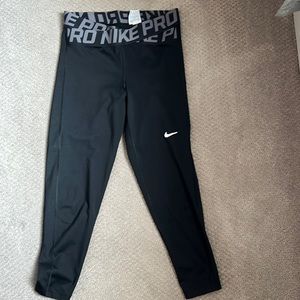 Womens Nike pro leggings dri-fit